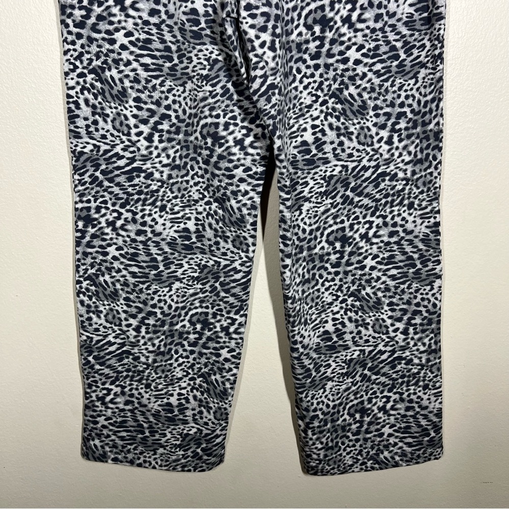 Soma Womens Embraceable Spotted Animal Print Mini Gray Pajama Pants Medium NWT - Picture 7 of 7